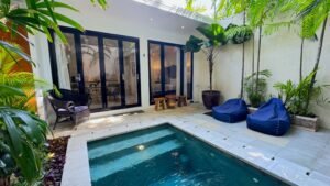 1. Pool & Garden (3) Villa Ibu Dua