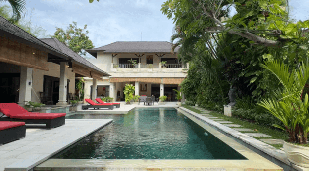 4 bedroom villa Seminyak Bali Villa Tresna private pool villas in Seminyak for families groups near beach restaurants