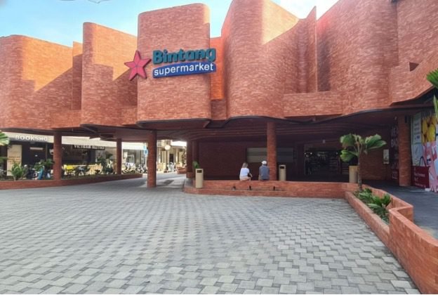 Bintang Supermarket in Seminyak Bali, popular grocery store for tourists staying in villa Seminyak