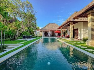 Seminyak villas with private pool and tropical garden at Villa Bugis Bali