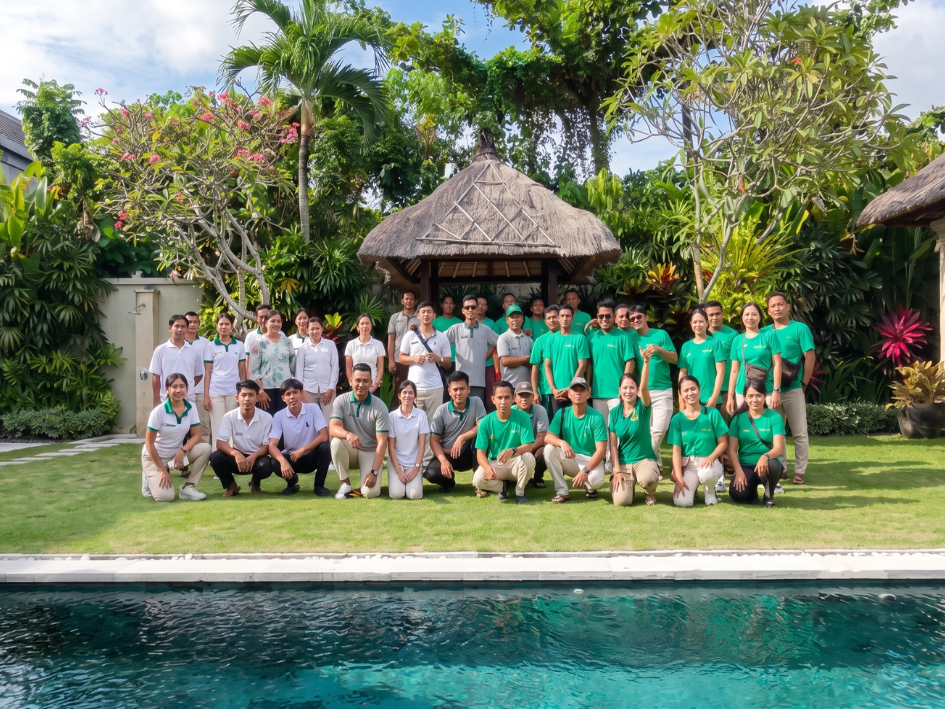 Villa Bugis Staff