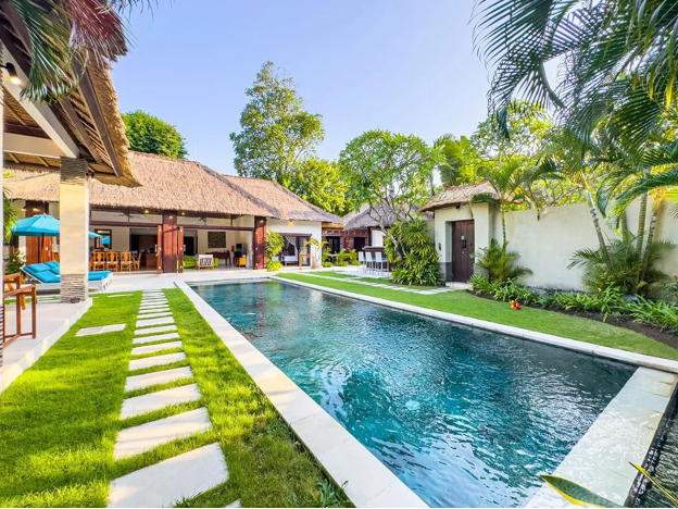 Spacious private pool villa with a large tropical garden at Villa Alore Seminyak, a 6 bedroom villa Seminyak Bali