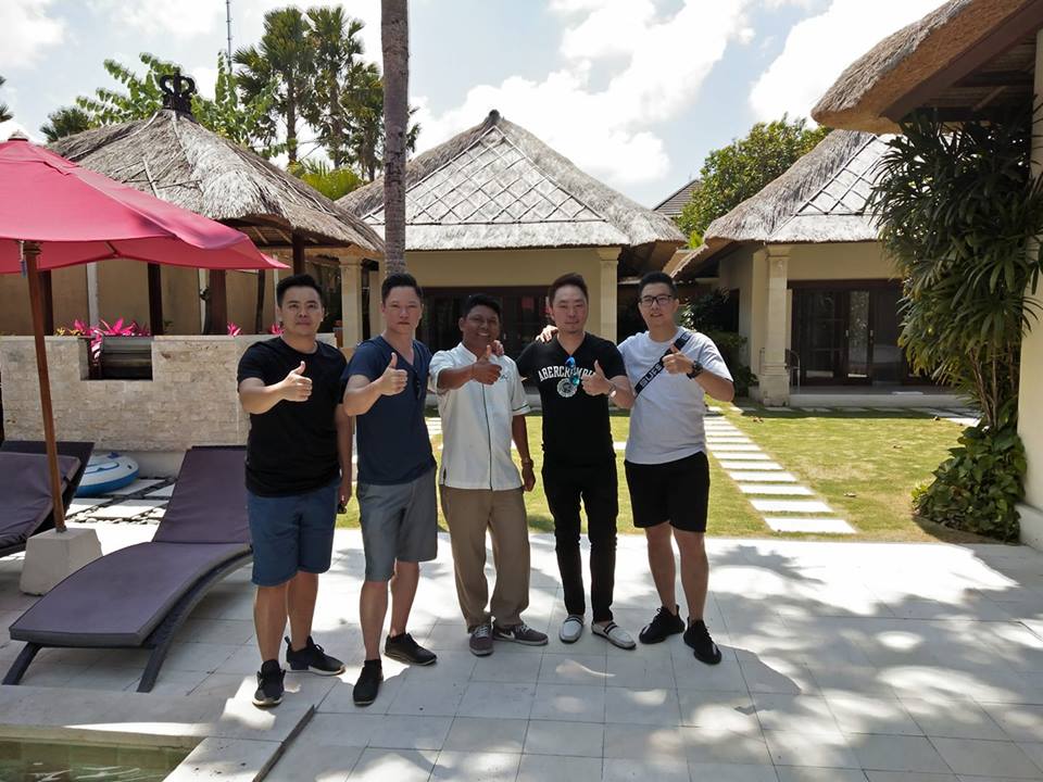 Guests spending their holiday at Villa Gembira Seminyak by Villa Bugis