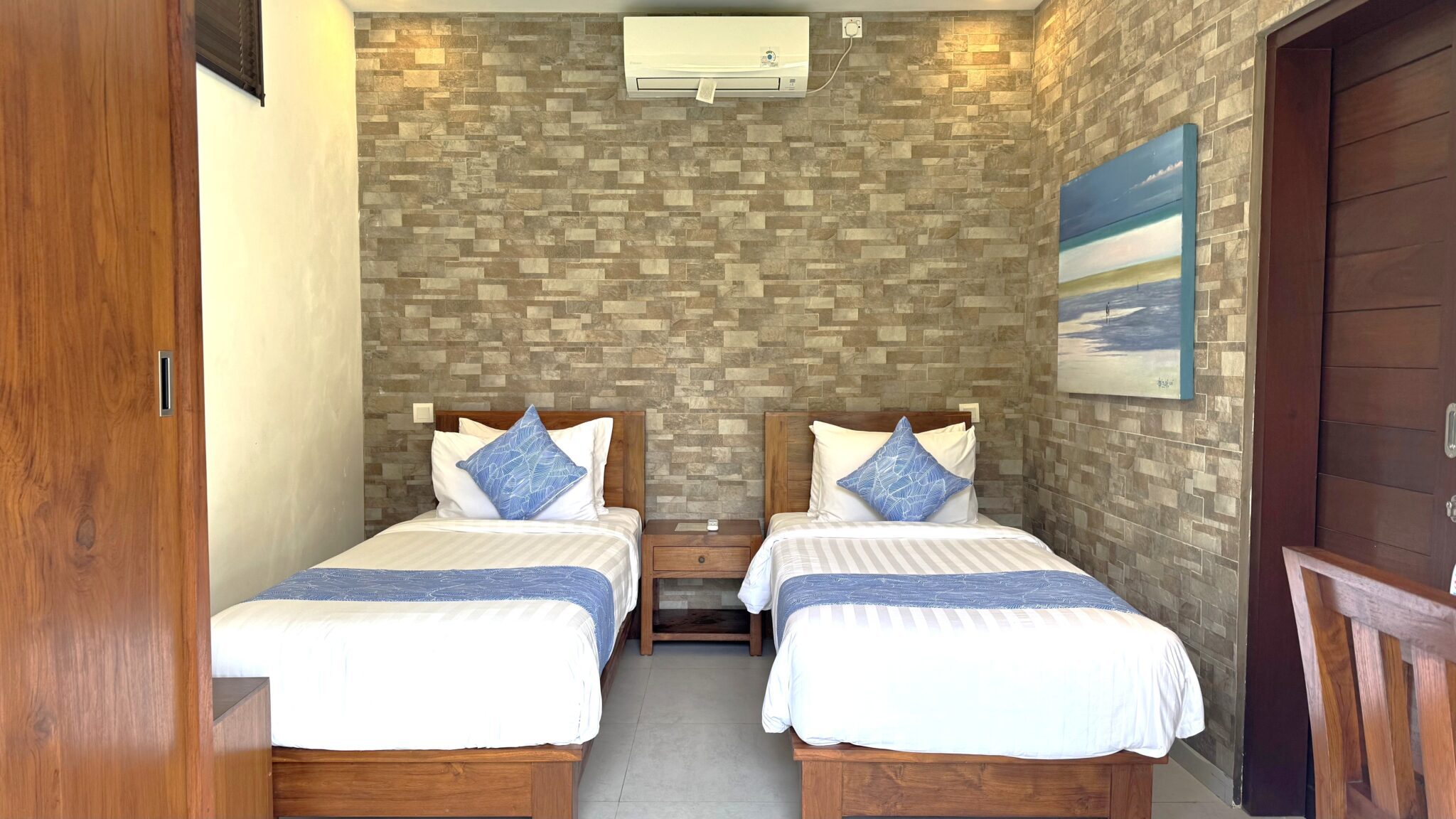 Neatly arranged twin bed setup in bedroom 4 at Villa Ginger Seminyak by Villa Bugis, ideal for families or groups searching for flexible Seminyak villas.