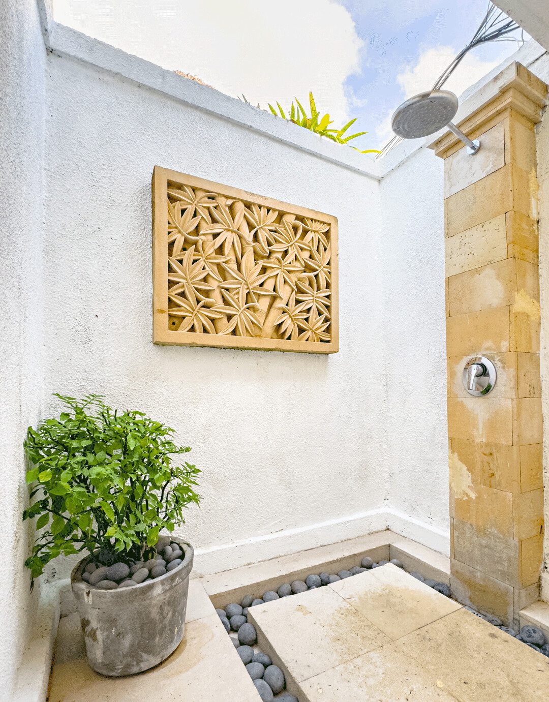 Semi-outdoor private bathroom attached to bedroom 4 at Villa Jaclan Seminyak by Villa Bugis, offering a unique and refreshing villa Seminyak experience.