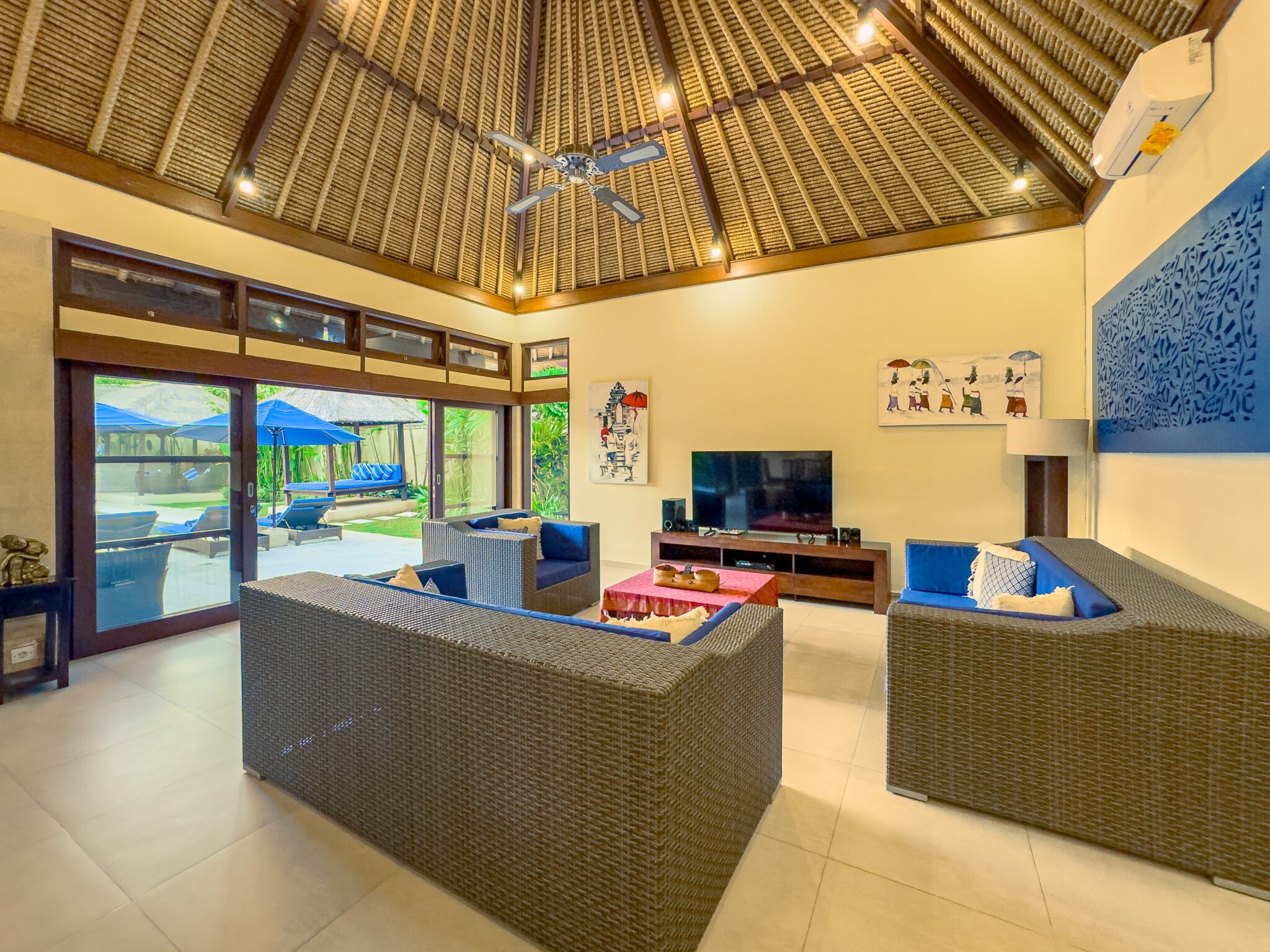 Spacious lounge and gathering zone for family relaxing at Villa Saphir Seminyak by Villa Bugis villa Seminyak.